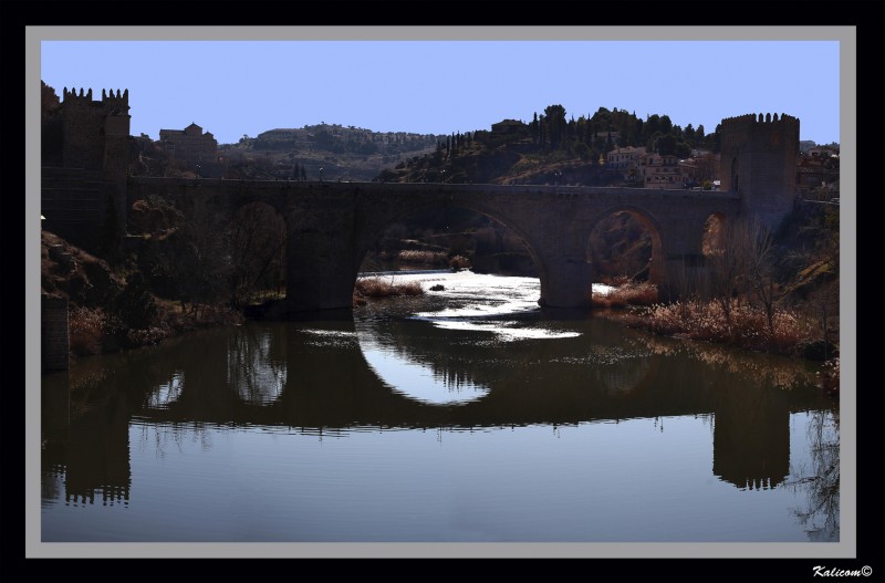 El puente de San Martn a contraluz