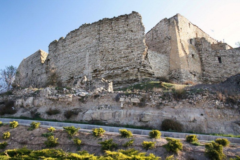 MONTFALC MURALLAT, O DEL DUC, INICIALMENT MONTFALC DOLUJA. LA SEGARRA. LLEIDA.CATALUNYA