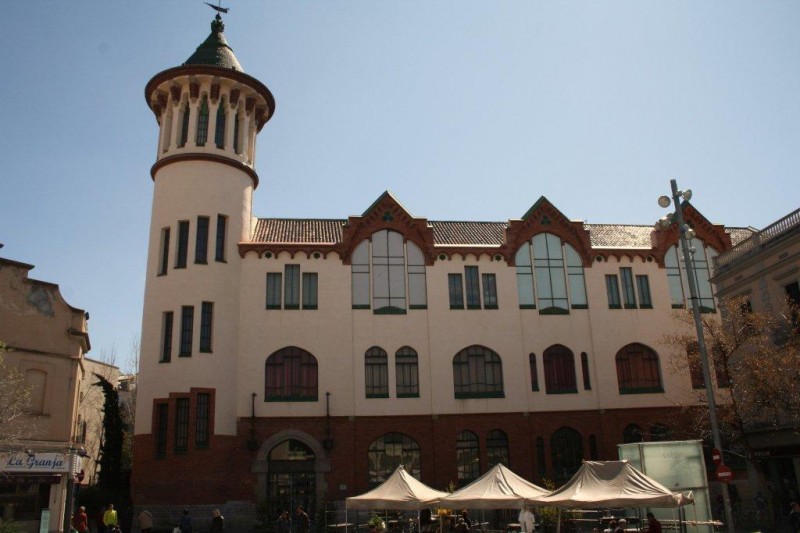 EDIFICI MODERNISTA DE LA QUE FOU ESCOLA INDUSTRIAL DE SABADELL