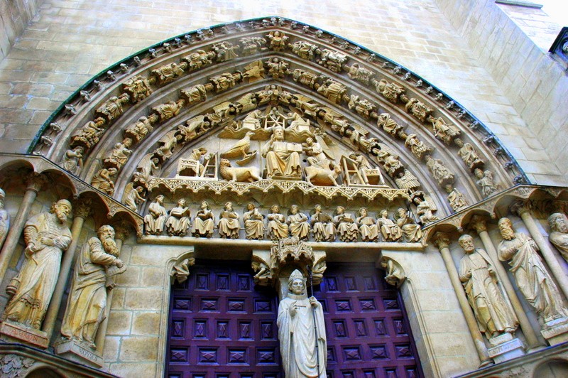 Catedral. Puerta.