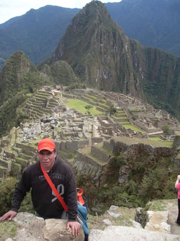 ADEMIR EN MACHUPICCHU