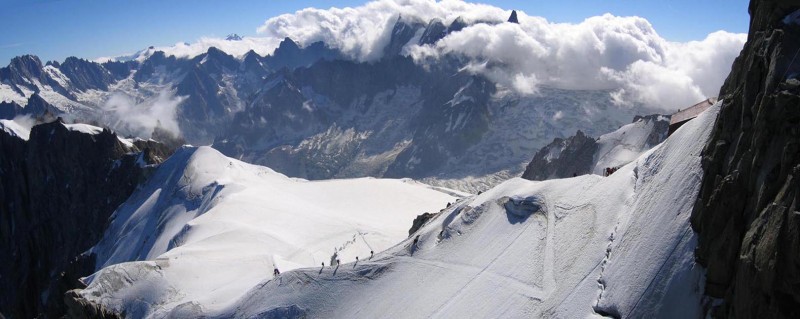 Cordada y crestas del Mont Blanc