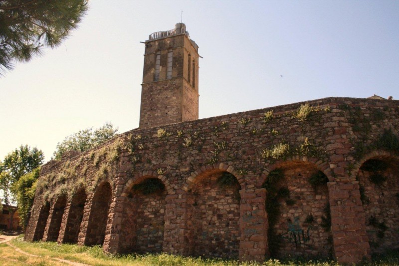 CASTELL D\'ARTES AMB LA TORRE DE SANTA MARIA