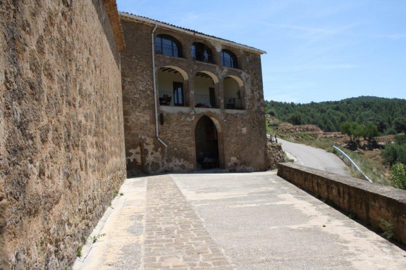 SANT PERE NOU DE MADRONA AL TERME DE PINELL DEL SOLSONS