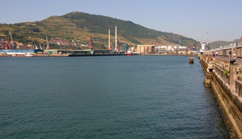 paseando por el muelle 