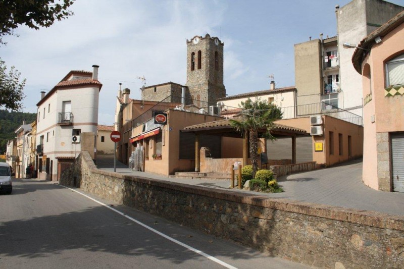 RELLOTGE DEL CAMPANAR DE SANT ISCLE I SANTA VICTRIA DE DOSRIUS AL MARESME