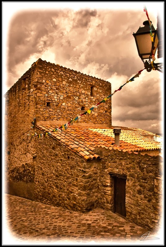 Casa de piedra.(Edit HDR)