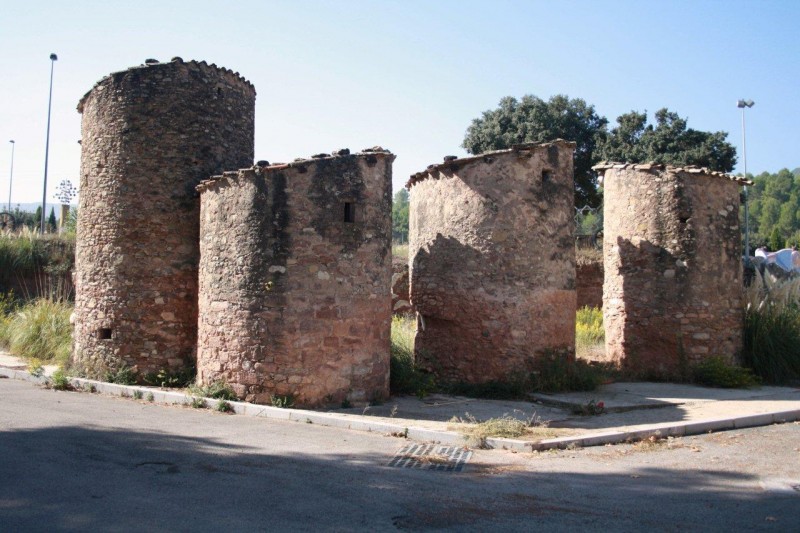 TINES DEL MAS CAN CANALS NOU A SANT JOAN DE VILATORRADA