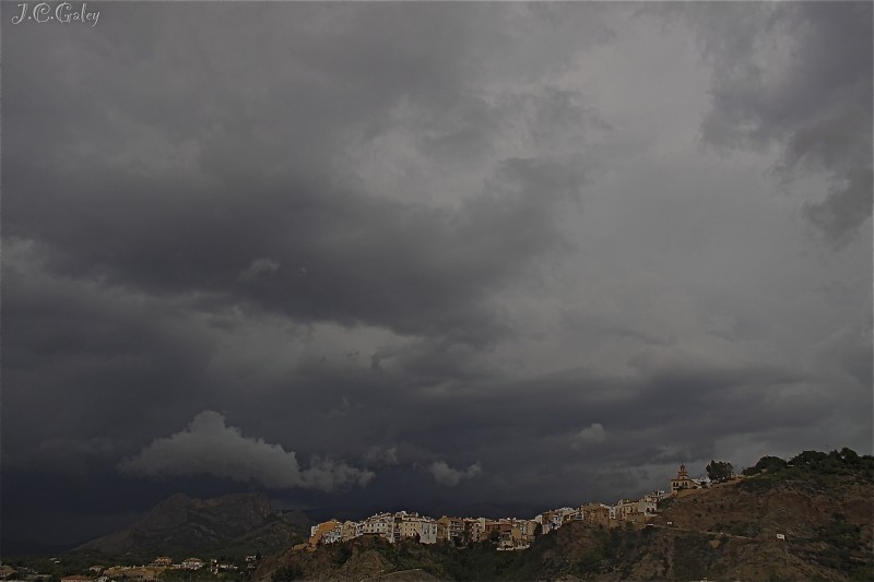 tormenta en formacion