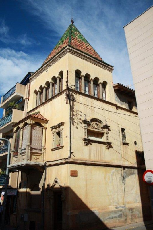 LA CASA GIRONA DEL PAPIOL