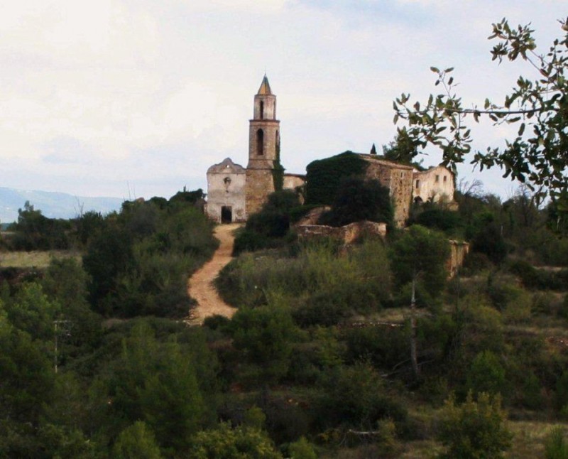 MARMELLAR, LESCENARI DANTESC DUNA VICTORIA DEL MALIGNE ENFRONT DE SANT MIQUEL