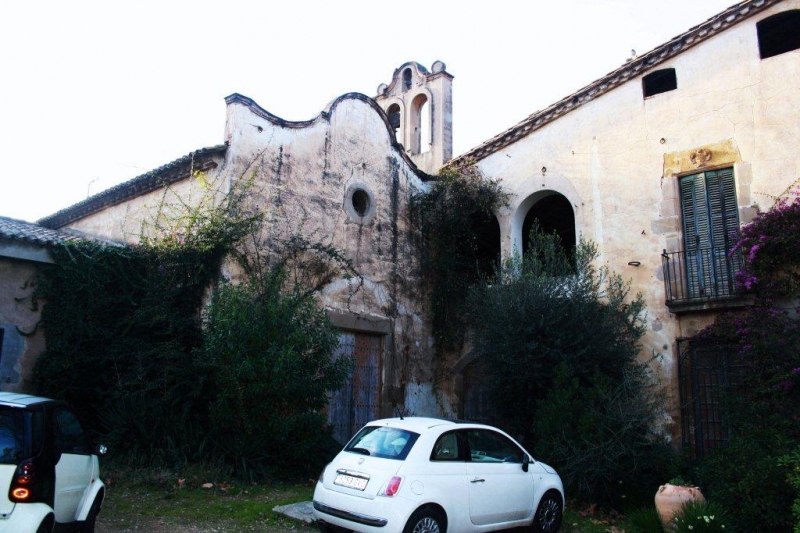 CAPELLA DELS DOLORS DE CAN  SOL DE LA TORRE SALBANA