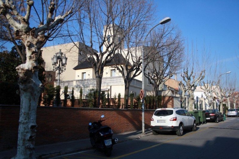 LA CASA D ERNESTA RALL DE VERDIER A MONTMEL