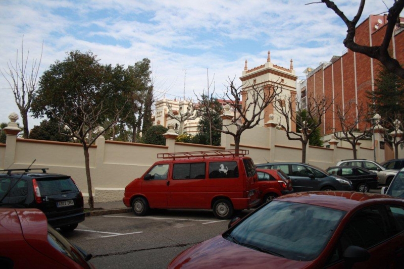 TORRE CARLOS FARGAS I BONELL  PINS DOR DE SANT FELIU DE LLOBREGAT. CATALUNYA