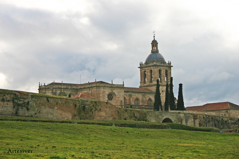 catedral y muralla