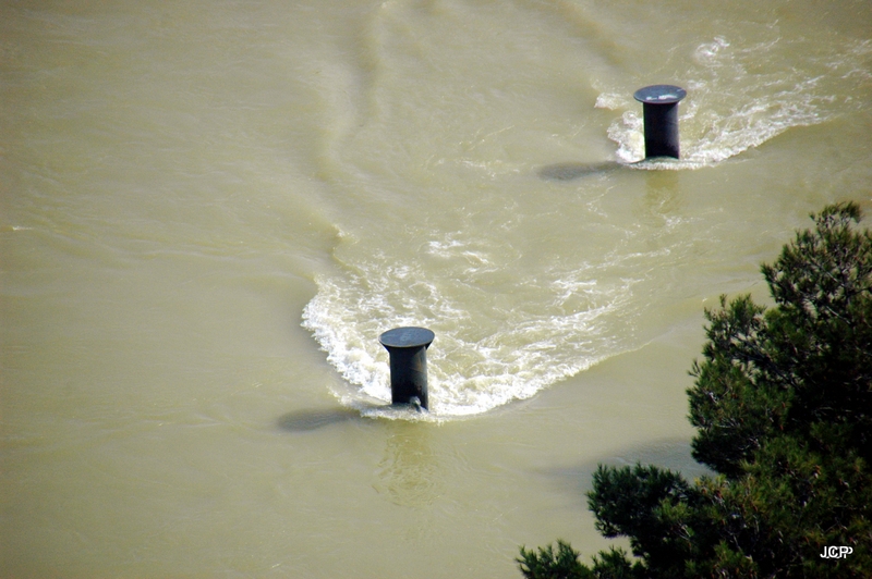 El Ebro vena crecido 3