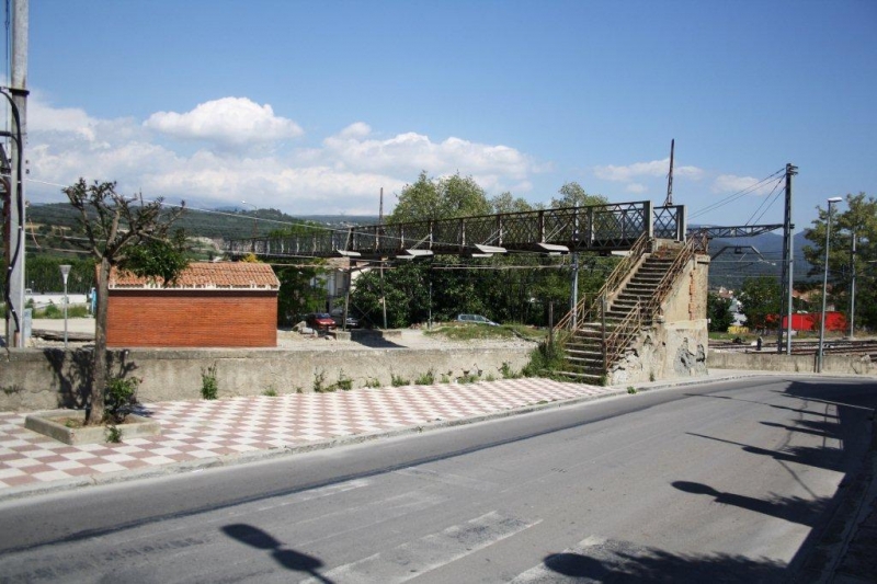 EL DESCURAT PONT DE FERRO DE LESTACIO DE CENTELLES