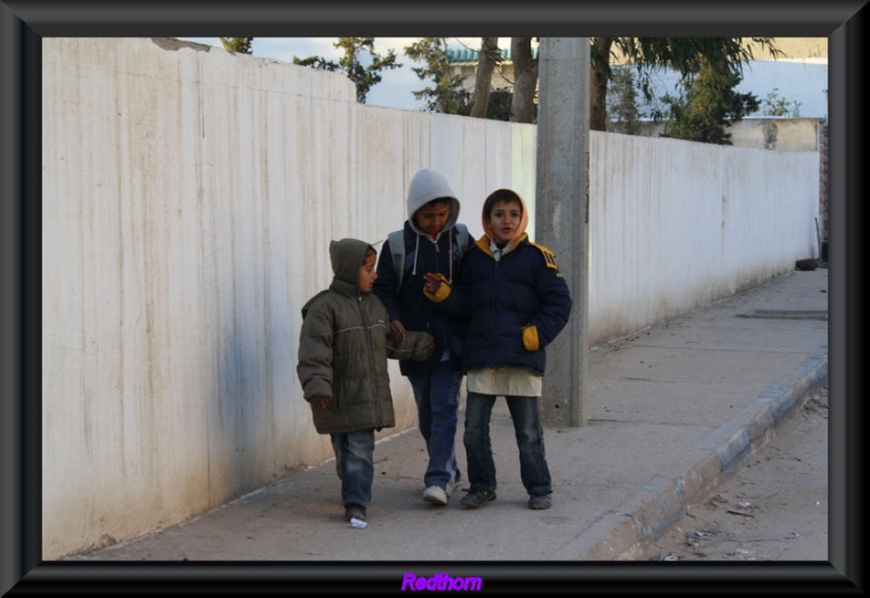 Nios volviendo del cole