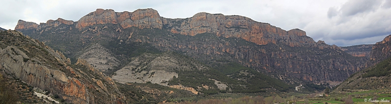 Panorama de El Montsec