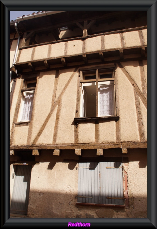 Casa medieval con entramado de madera