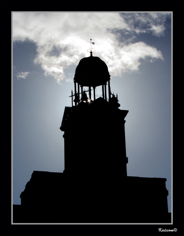 CAMPANARIO DE LA PUERTA DEL SOL