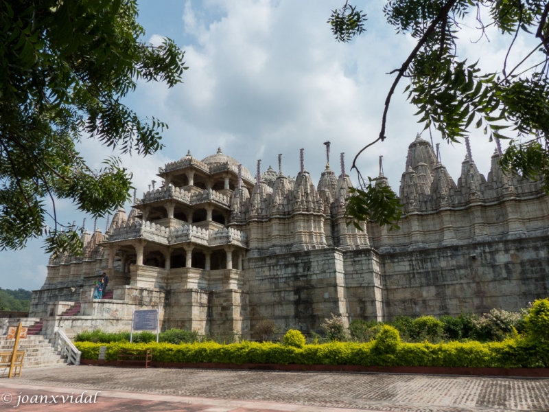 Chaumukha Mandir