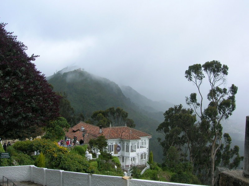 CERRO MOSERRATE