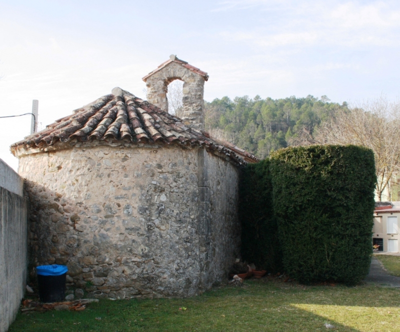 LA CAPELLA DE SANT ANDREU DEL CEMENTIRI DE SANT LLOREN DE LA MUGA. EMPORD SOBIR. GIRONA.CATALUNYA