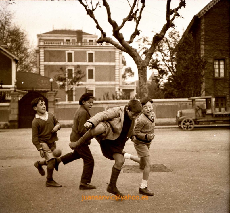 Jugando a la pelota