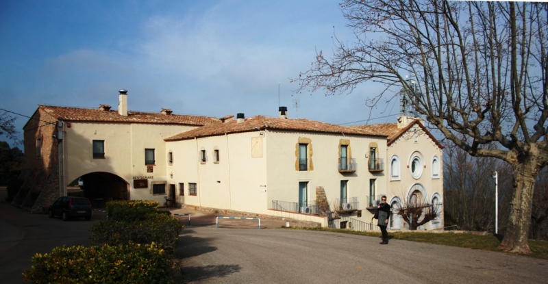 SANTUARI DE LA MARE DE DU DE LA SALUT. TERRADES. LEMPORD SOBIR. GIRONA. CATALUNYA