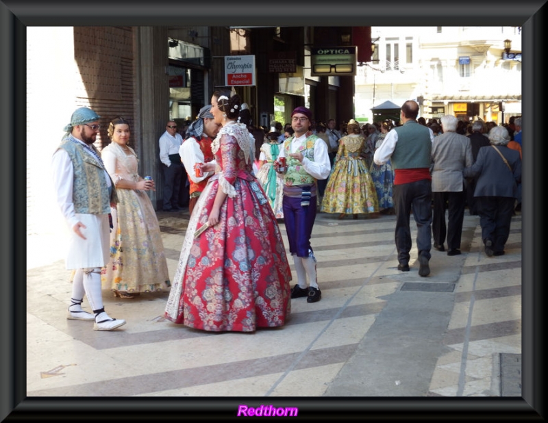 Falleras y falleros