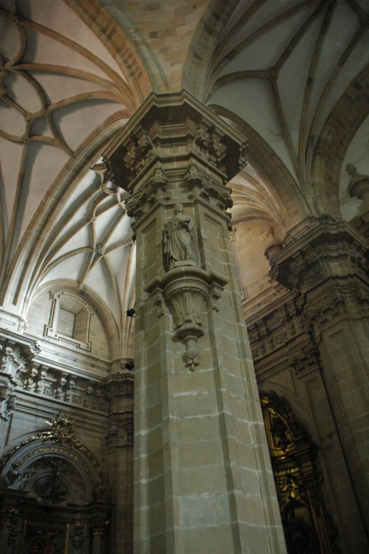 Iglesia de Sta. Maria. Interior