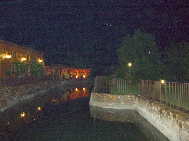 Canal nocturno