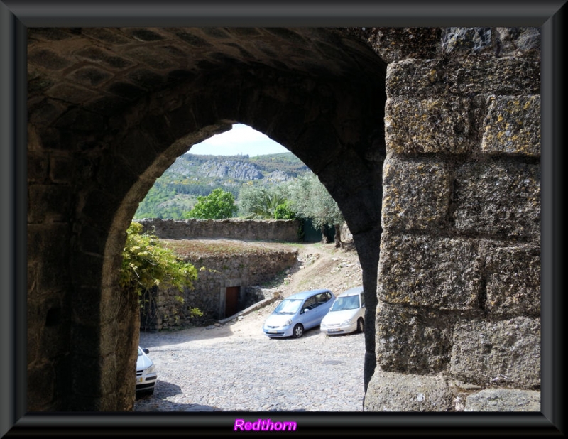 Arco de salida del castillo