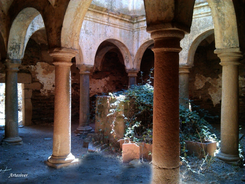 monasterio abandonado