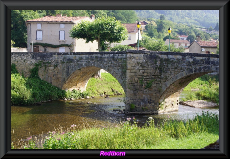 El puente de dos ojos sobre el ro Arize