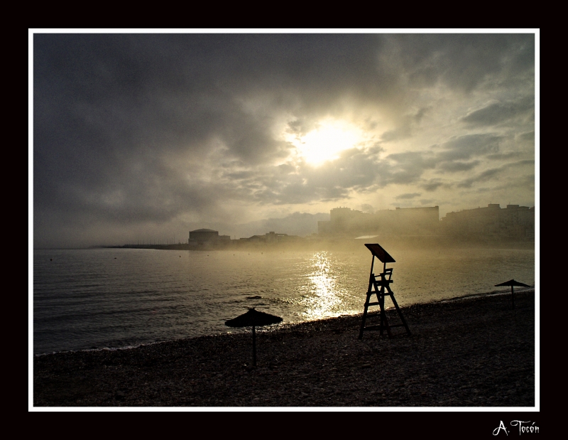 Contraluz en la playa