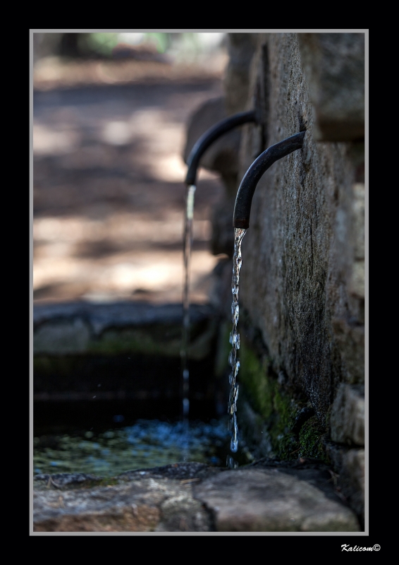 LA FUENTE DE LOS DOS CAOS