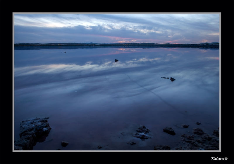 REFLEJOS EN LA LAGUNA