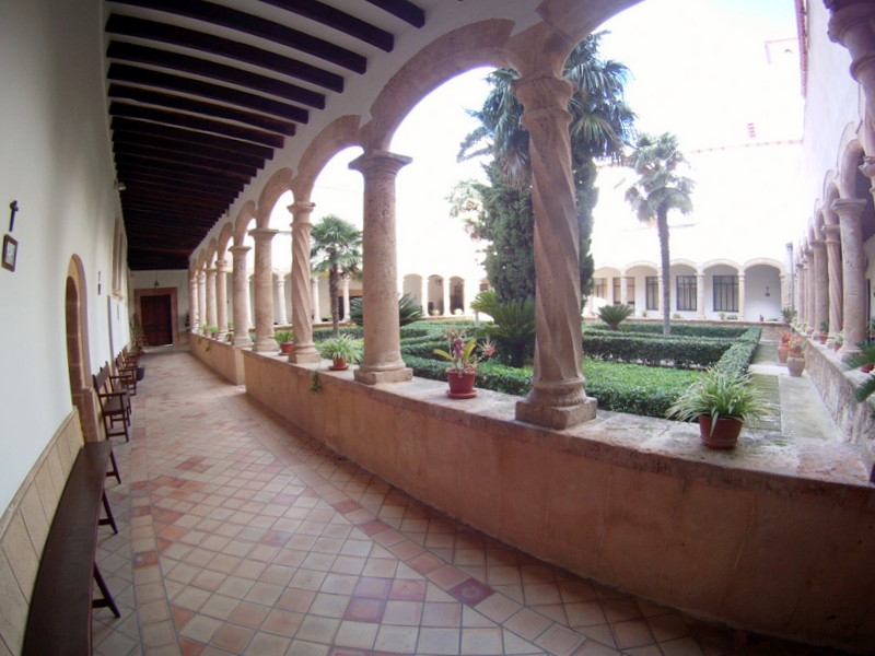 Claustro. Convento de la Concepcin