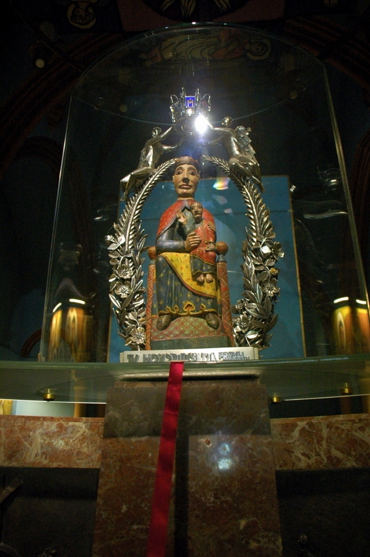 Virgen de Nuria