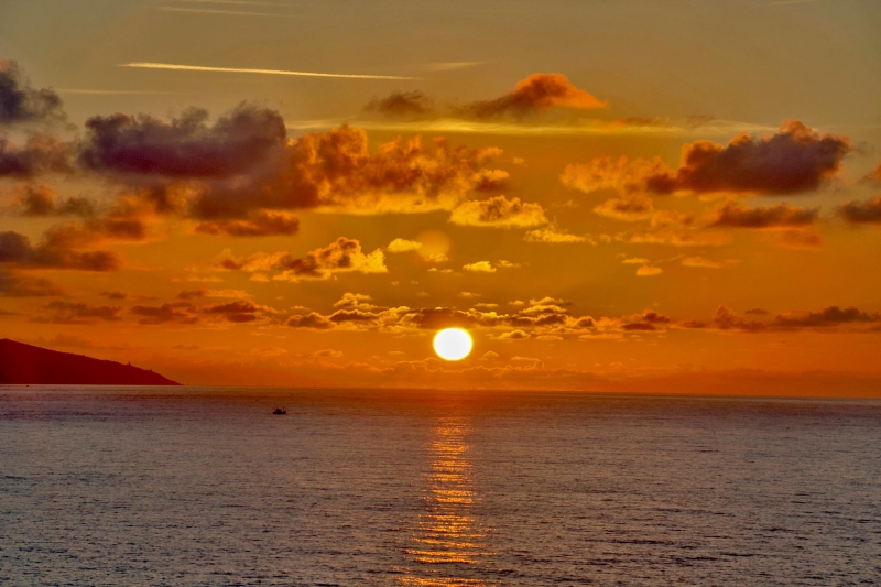 atardecer en la costa